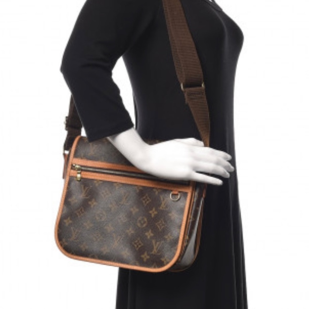 Authentic Louis Vuitton Bosphore pm messenger